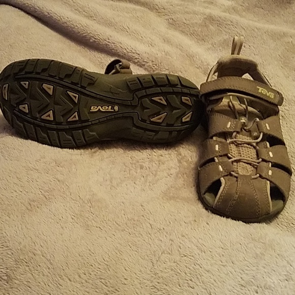 Teva sandals - Picture 2 of 3